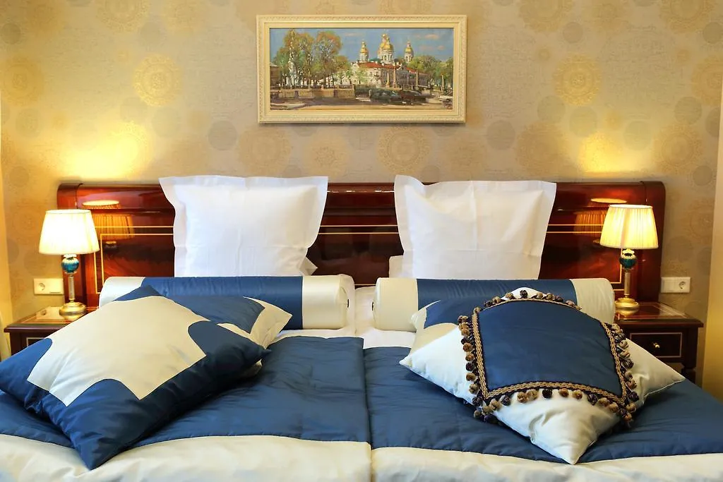 Golden Triangle Boutique Hotel St. Petersburg