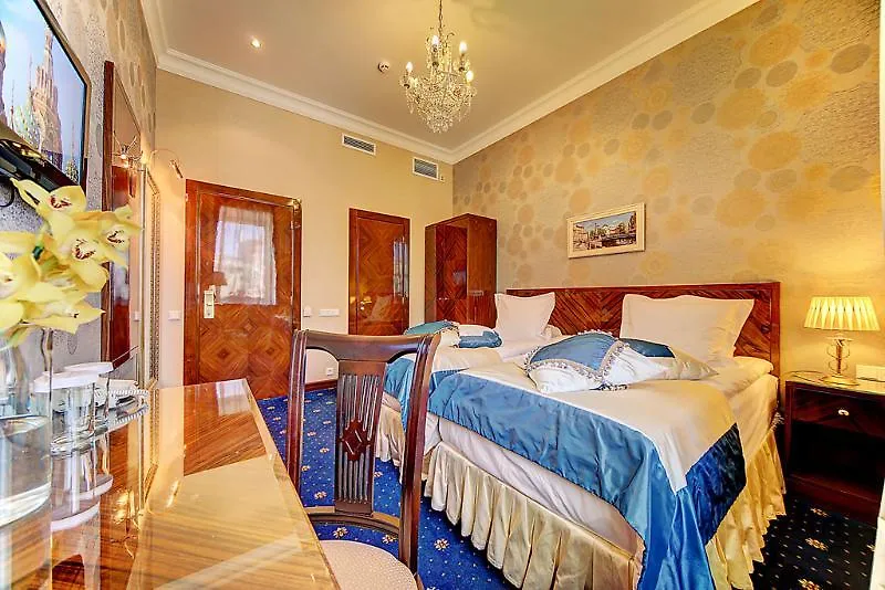 Golden Triangle Boutique Hotel Αγία Πετρούπολη