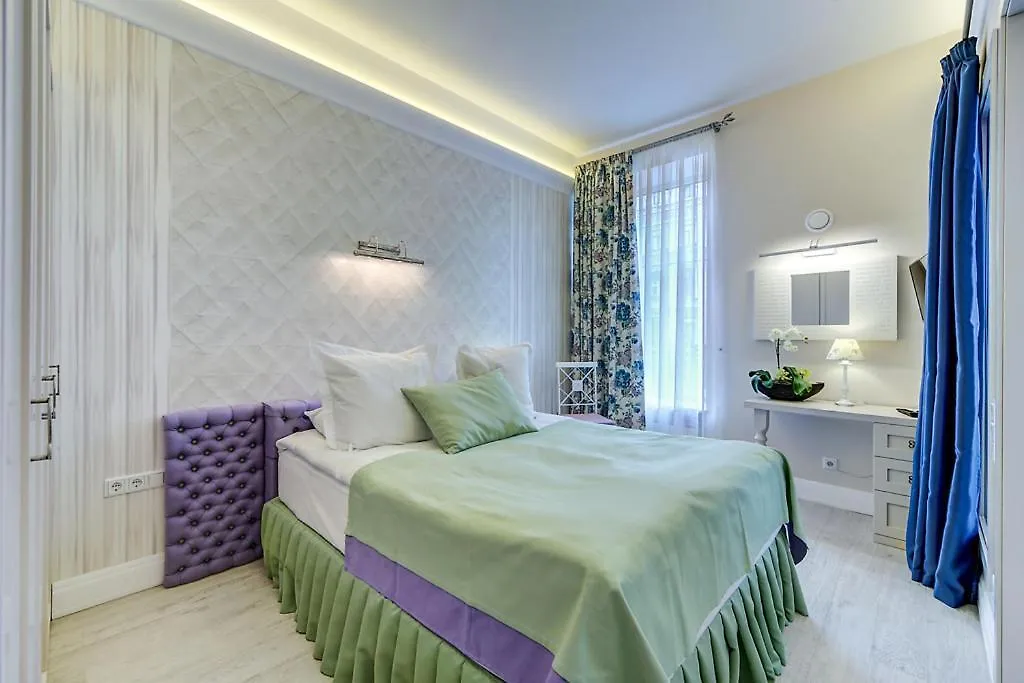 Golden Triangle Boutique Hotel Saint Petersburg